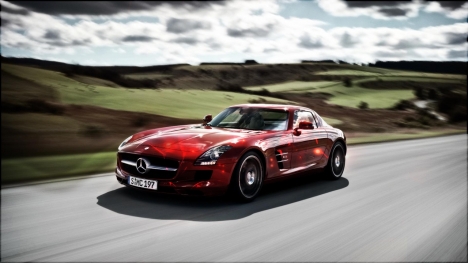 Mercedes SLS